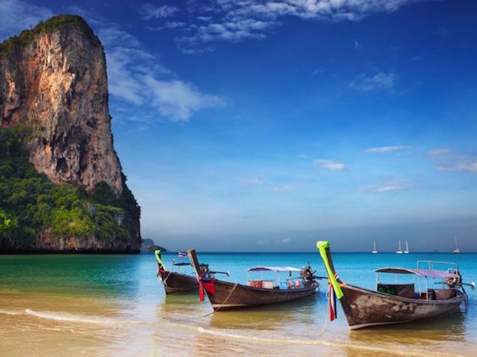 تكلفة تأشيرة اقامة فيزا الاقامة في تايلاند ارخص فيزا و اقامة دائمة في تايلاند